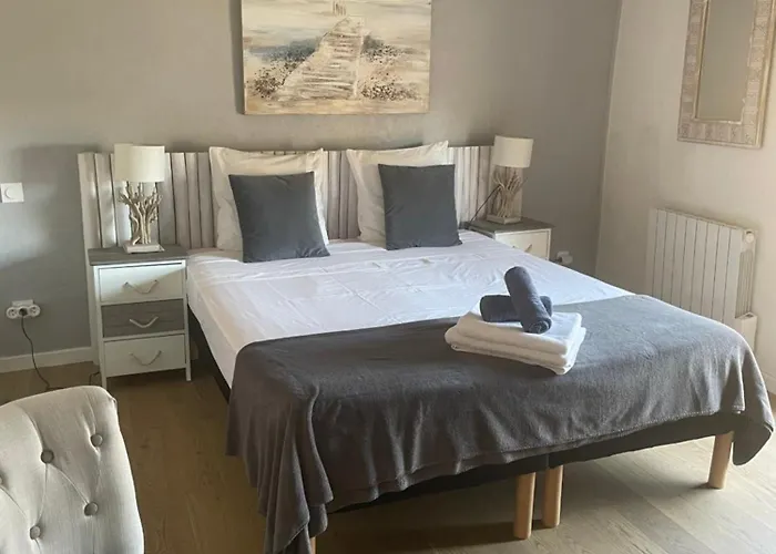 Apartamento A 50 M De La Place Aux Herbes *